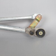 2003-2005 Porsche Cayenne Windshield Wiper Motor linkage 955624105001 OEM Used