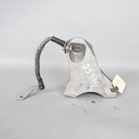 13-16 Volkswagen Touareg 3.0 TDI Right Motor Mount Bracket 7L6199308D OEM Used