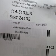 2009-2011 Volkswagen Tiguan Right Passenger Halogen Headlight OEM NOTE