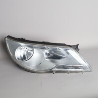 2009-2011 Volkswagen Tiguan Right Passenger Halogen Headlight OEM NOTE