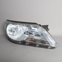 2009-2011 Volkswagen Tiguan Right Passenger Halogen Headlight OEM NOTE