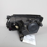 2009-2011 Volkswagen Tiguan Right Passenger Halogen Headlight OEM NOTE