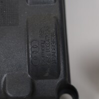 2013-2016 Volkswagen Touareg 3.0 Diesel Right Valve Cover 059103469BD OEM Used