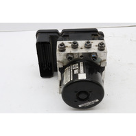 2017 Volkswagen Jetta ABS Anti Lock Brake Pump Small Chip in Plug OEM