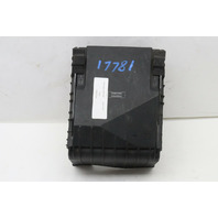 2005 2006 Volkswagen Jetta Under hood Fuse Relay Box OEM