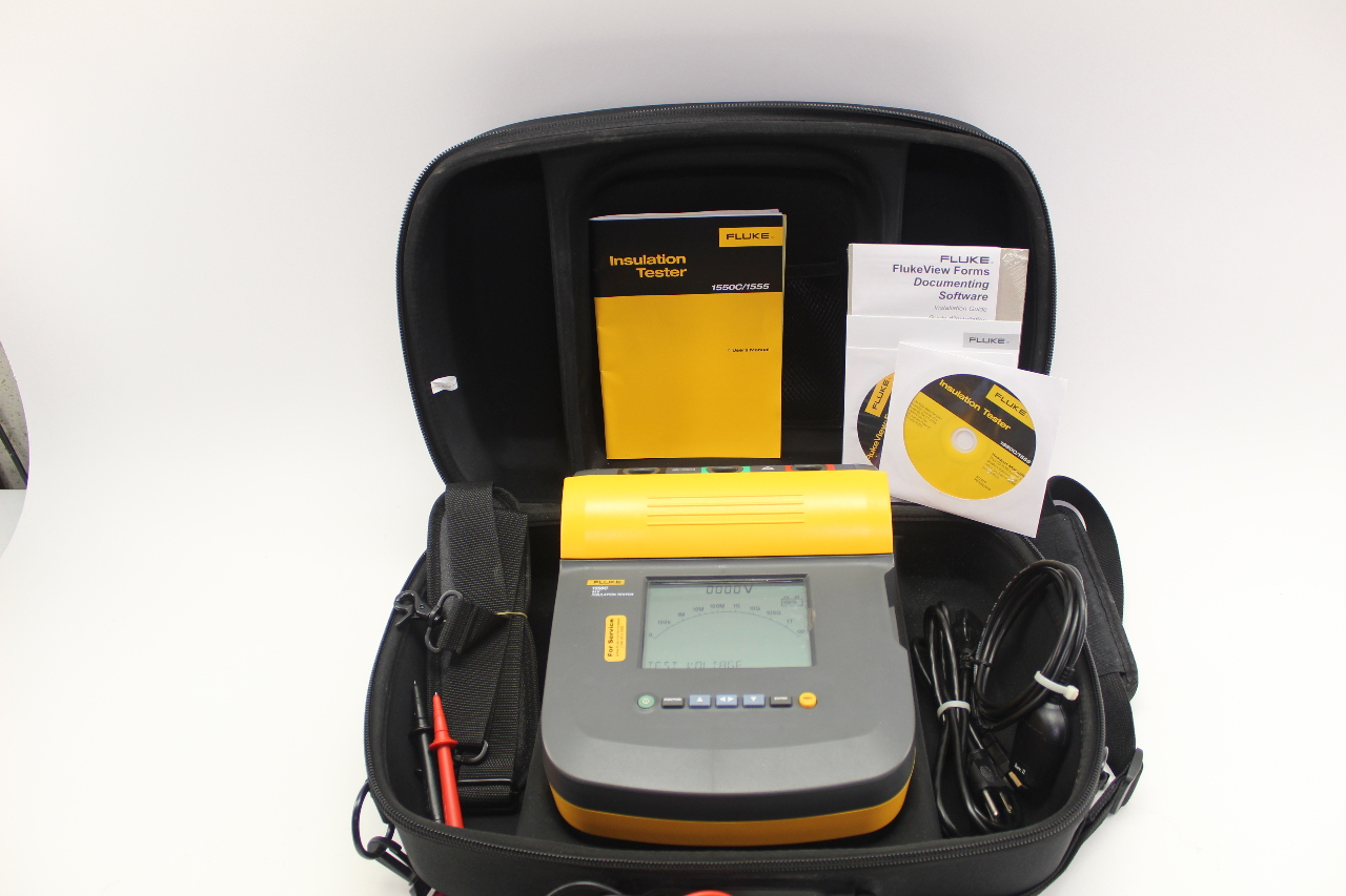 Fluke 1550C MegOhmMeter With Calibration Leads Case PLC Surplus