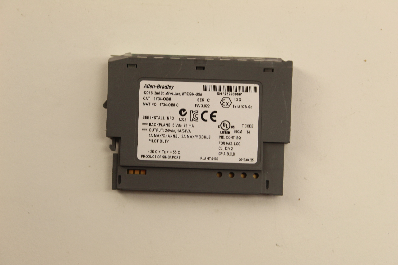 Allen Bradley 1734OB8 Source Output Module New No Box PLC Surplus