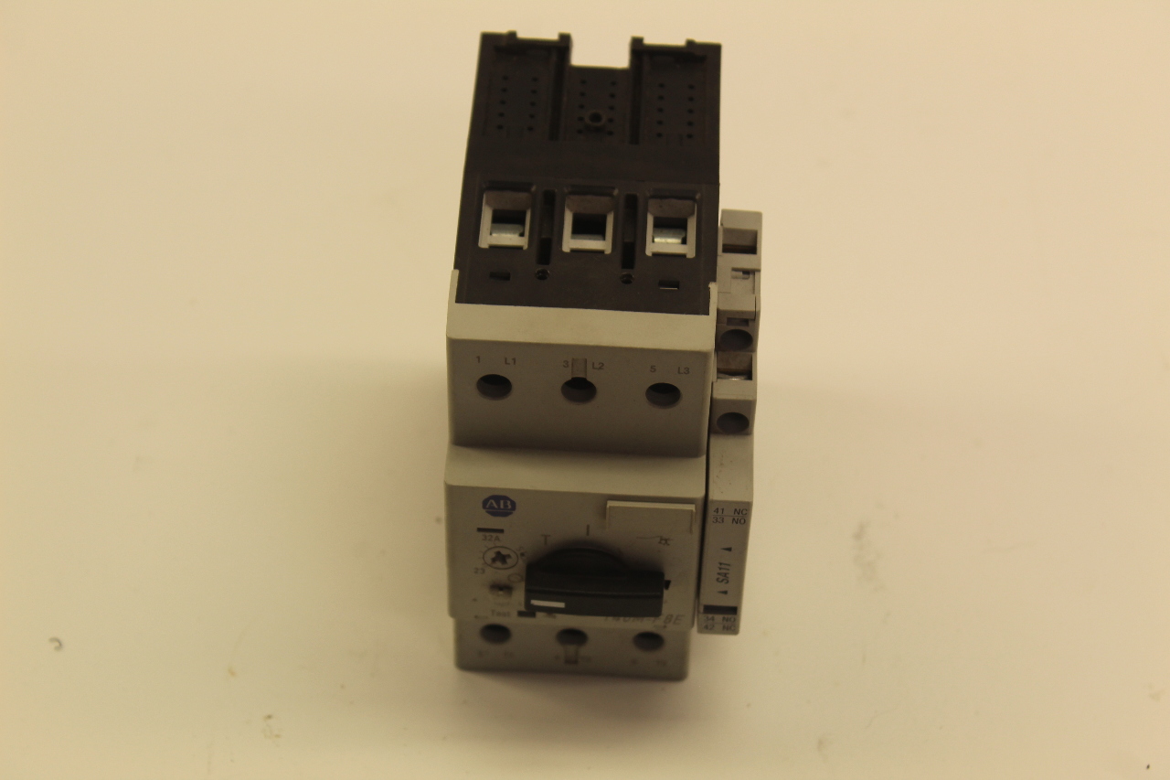 Allen Bradley 140M-F8E-C32 Circuit Breaker With 140M-C-A Auxiliary