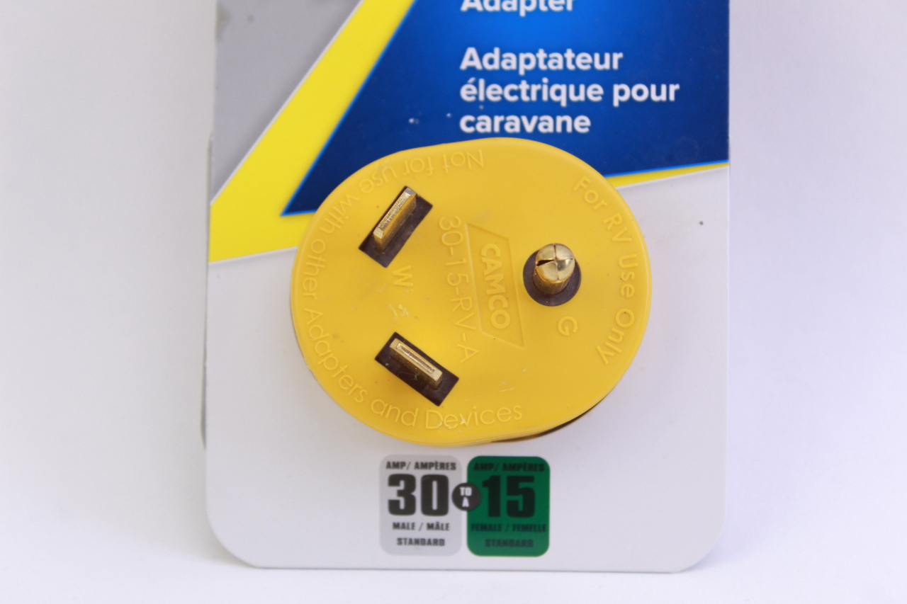 Camco 3015RVA RV Electrical Adapter 30A Male to 15A Female New PLC