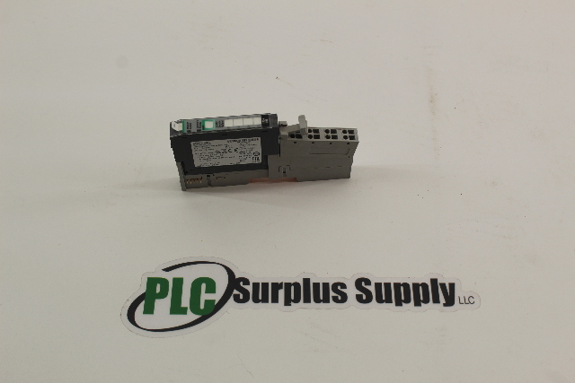 Allen Bradley 1734-OB8 w/ 1734-MB Socket