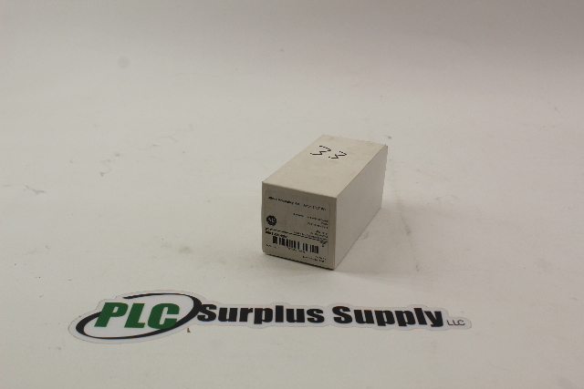 Allen Bradley 800T-QBH2W Pushbutton Lit Momentary w/o Guard New In Box Sealed
