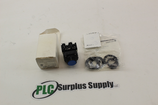 Allen Bradley 800HC-AR7B Momentary Push Button Blue New