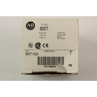 Allen Bradley 800T-H2A Selector Switch New in Box