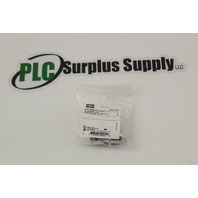 Hubbell SHC1015 Cable Seal 1/2" Red New Sealed