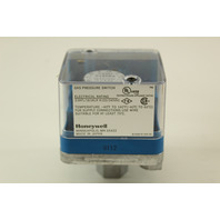 Honeywell C6097A1004 Pressure Switch New