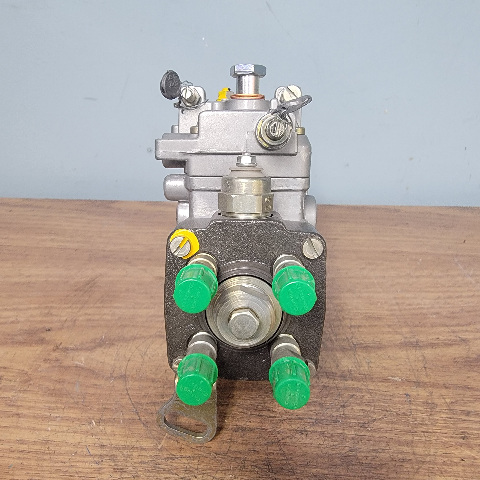 Zexel VE4 Injection Pump for Mazda Engine - ZEXEL # 104740-0220 Model # 10F900RNP129