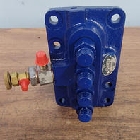 Denso PFR4M Injection Pump for Kubota Engine. Part #'s 15461-51010, 094500-1820