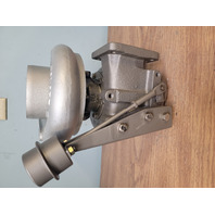 Turbocharger for Cummins Industrial 6CT Engine. Holset #: 3537127. OE #: 3802810