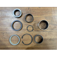 Komatsu D31A-16 D31P-16 D31E-20 D31 D37 Dozer Track Adjuster Seal Kit 909001