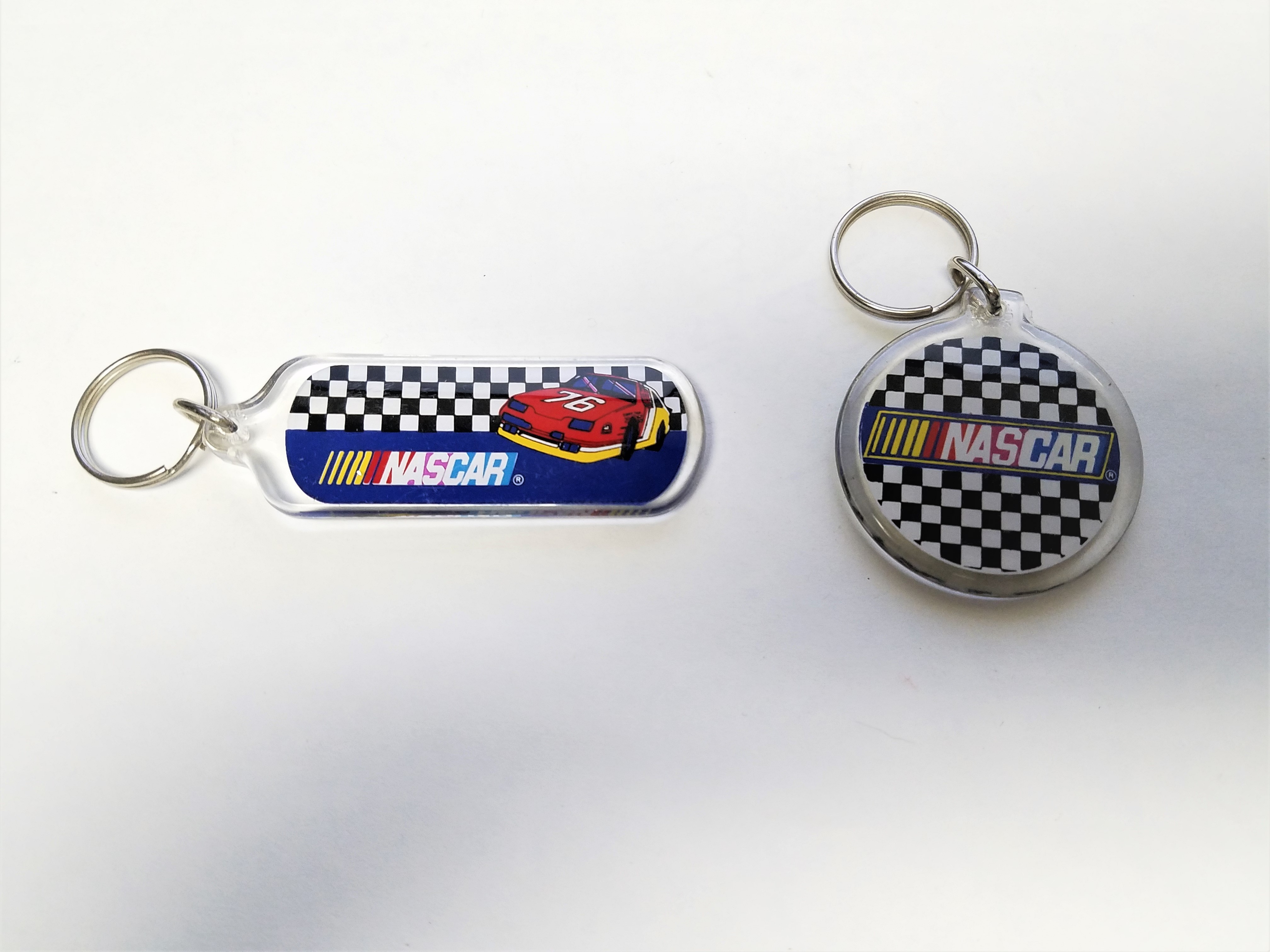 Lot Of 2 Vintage NASCAR Plastic Keychains Keyrings Heroes Sports Cards