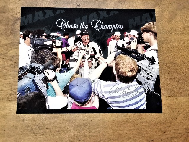 1995 Maxx Chase the Champion #6 Dale Earnhardt Jumbo 8x10 Card