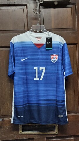 NWT Nike Dri Fit USA USMNT Jozy Altidore #17 Soccer Jersey