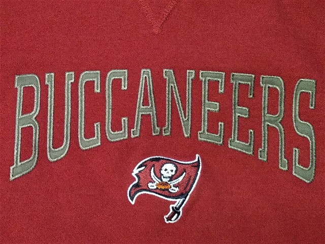 tampa bay buccaneers team store