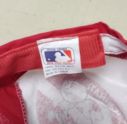 Vintage Cincinnati Reds MLB Baseball Red & White Painters Cap Hat