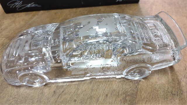 1999 Action Racing 1:24 Crystal Car #24 Jeff Gordon Dupont