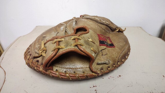 Vtg Pine Matsukan Japan A500 Baseball Glove Mitt Professional