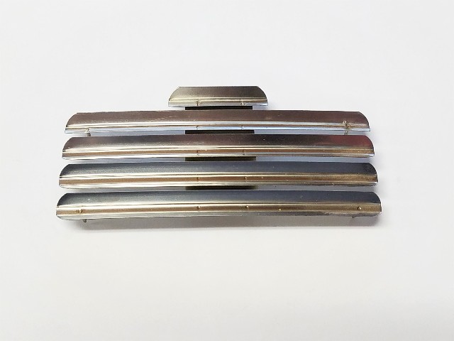 Vanguard Ribbon Mounting Bar - Fits 13 Ribbons - Metal - Out Of Package