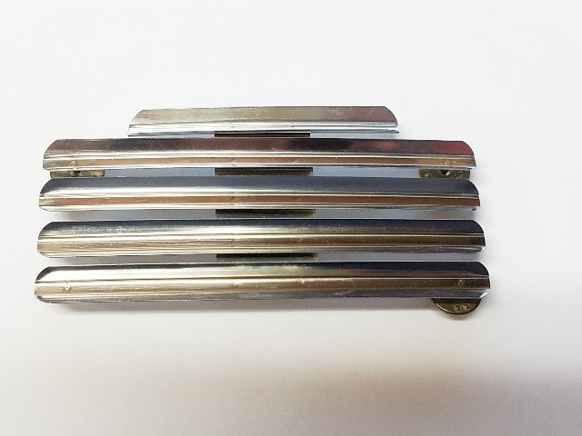 Vanguard RIBBON MOUNTING BAR: 14 RIBBONS - METAL - Out Of Package