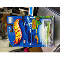 2007 Hot Wheels TREASURE HUNT '57 ROADSTER Green Car #3/12 NOS C21