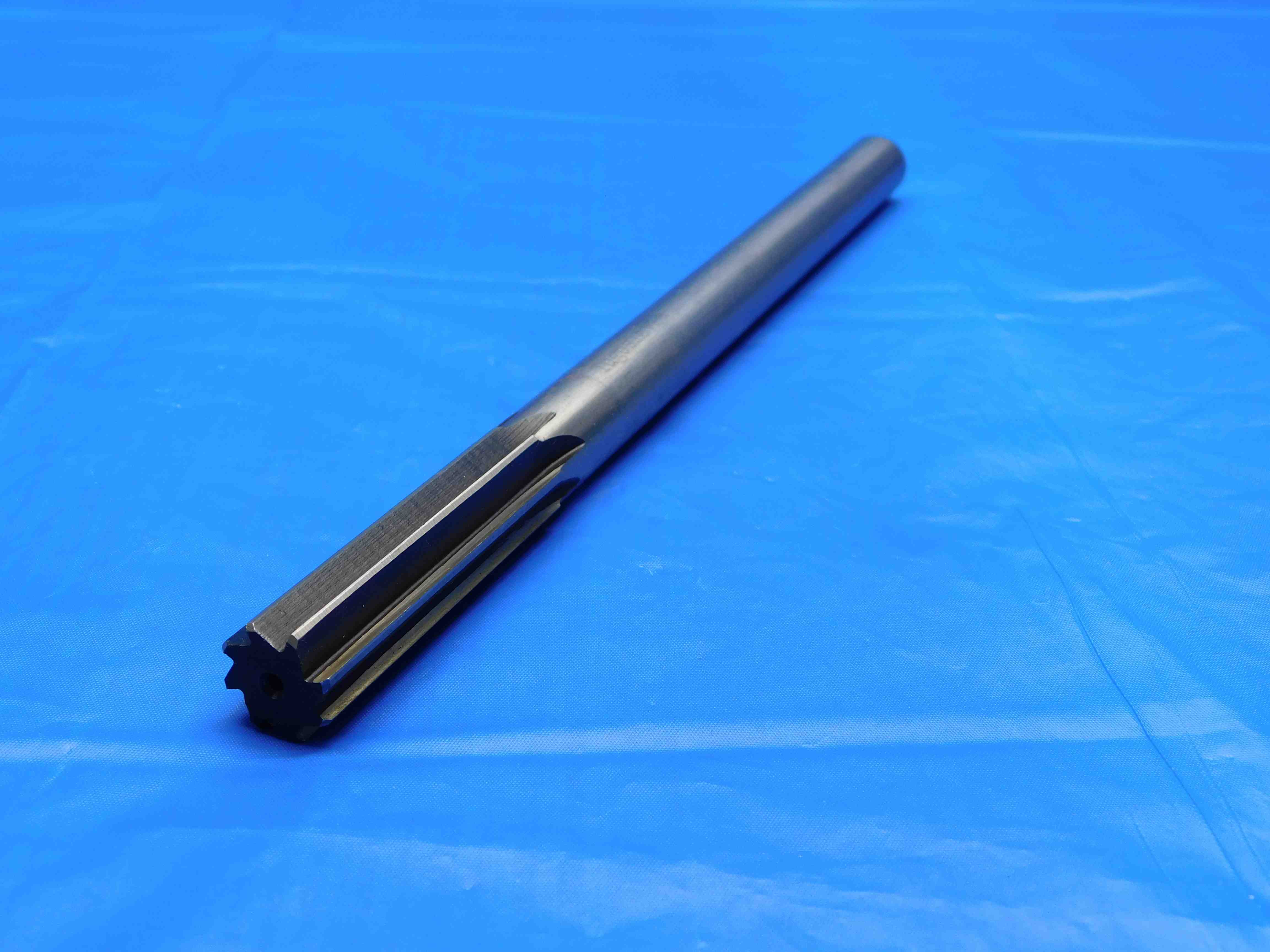 みりあん☺︎① 0.6093 O.D. HSS CHUCKING REAMER 8 FLUTE .6093 39/64 .5938 +.0155