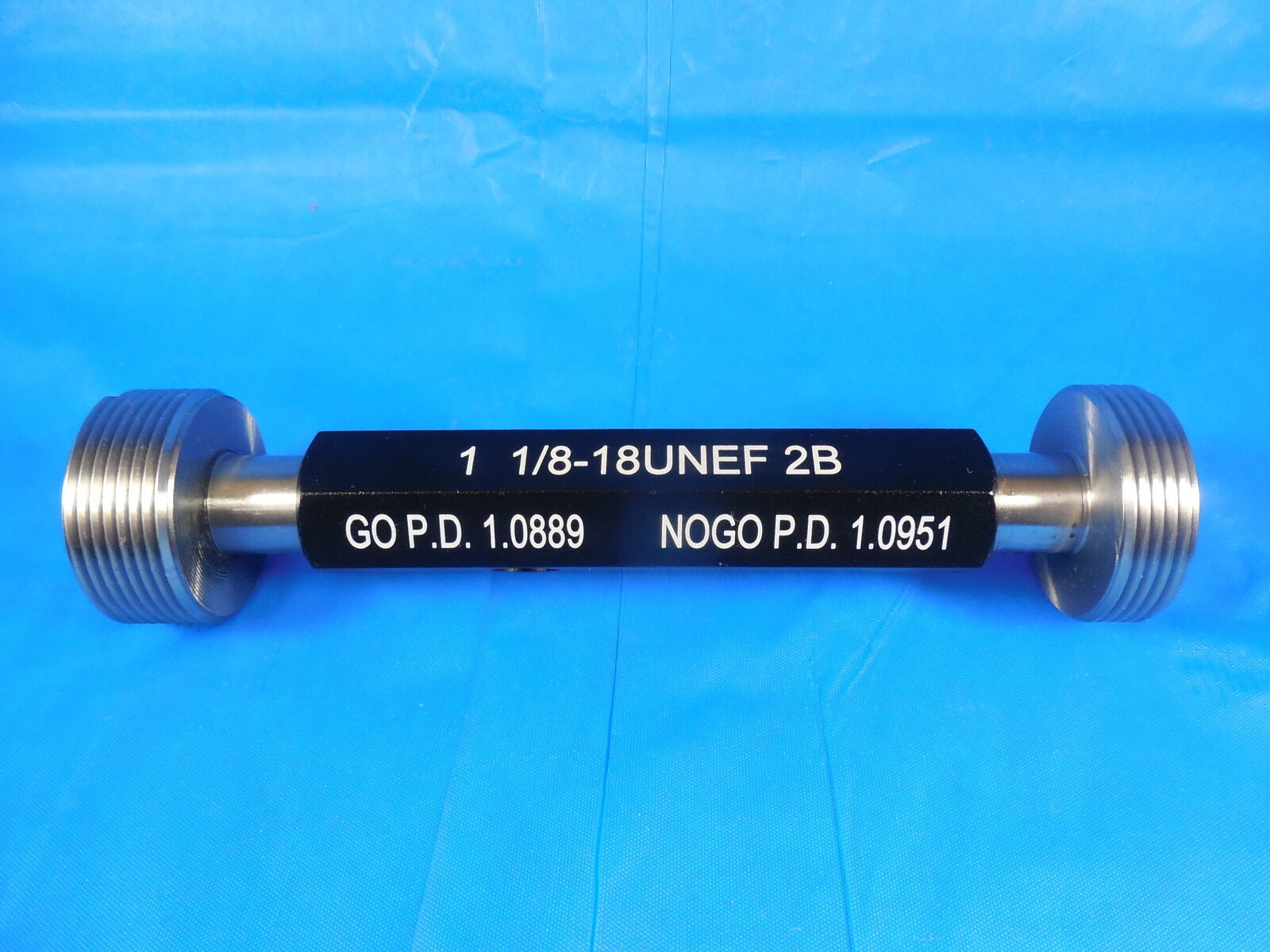 new-1-1-8-18-unef-2b-thread-plug-gage-1-125-go-no-go-pd-s-1-0889-1