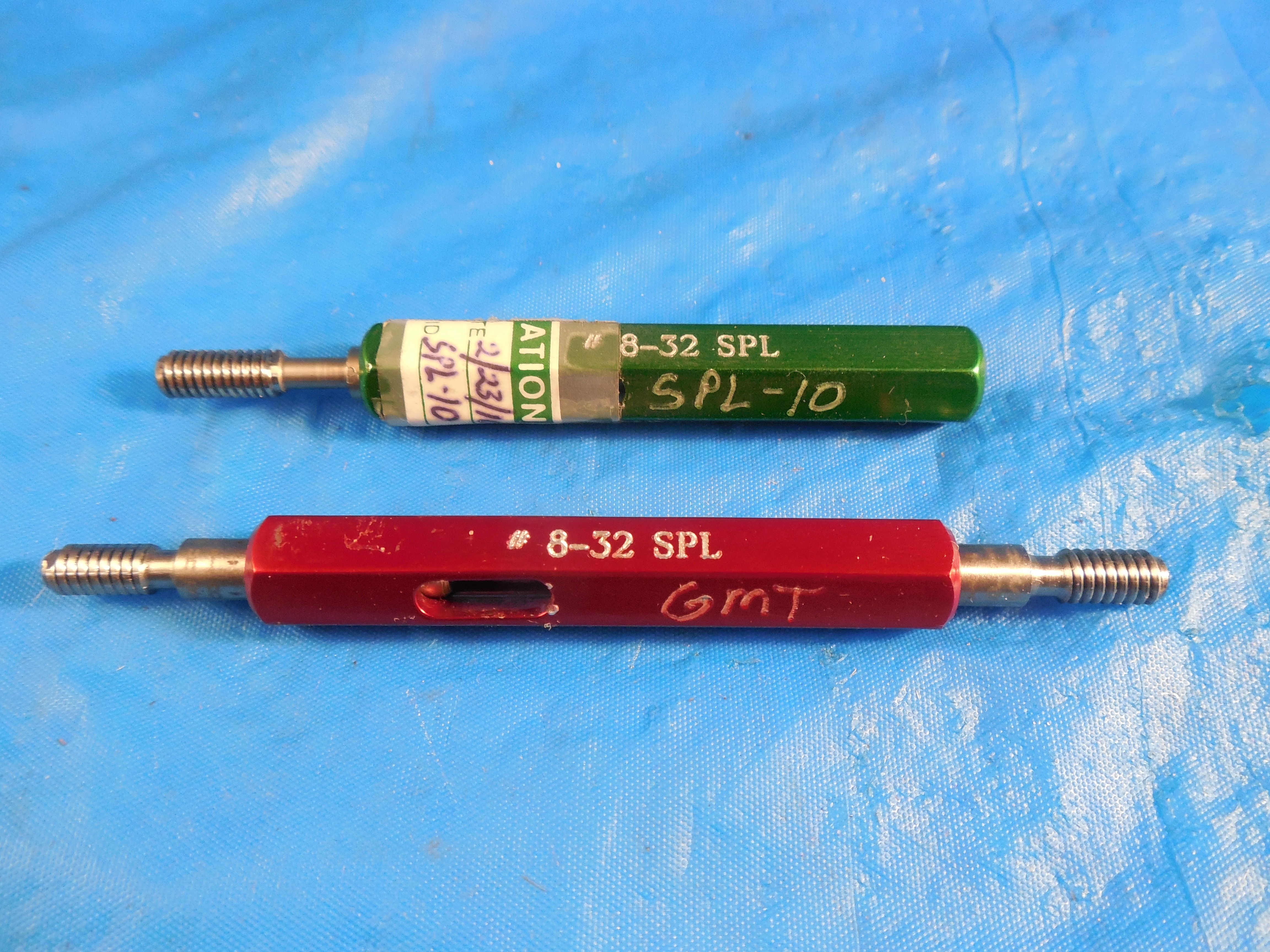 8 32 SPIRALOCK THREAD PLUG GAGES 832 GO NO GO PDS = 49510 & 49512 HI