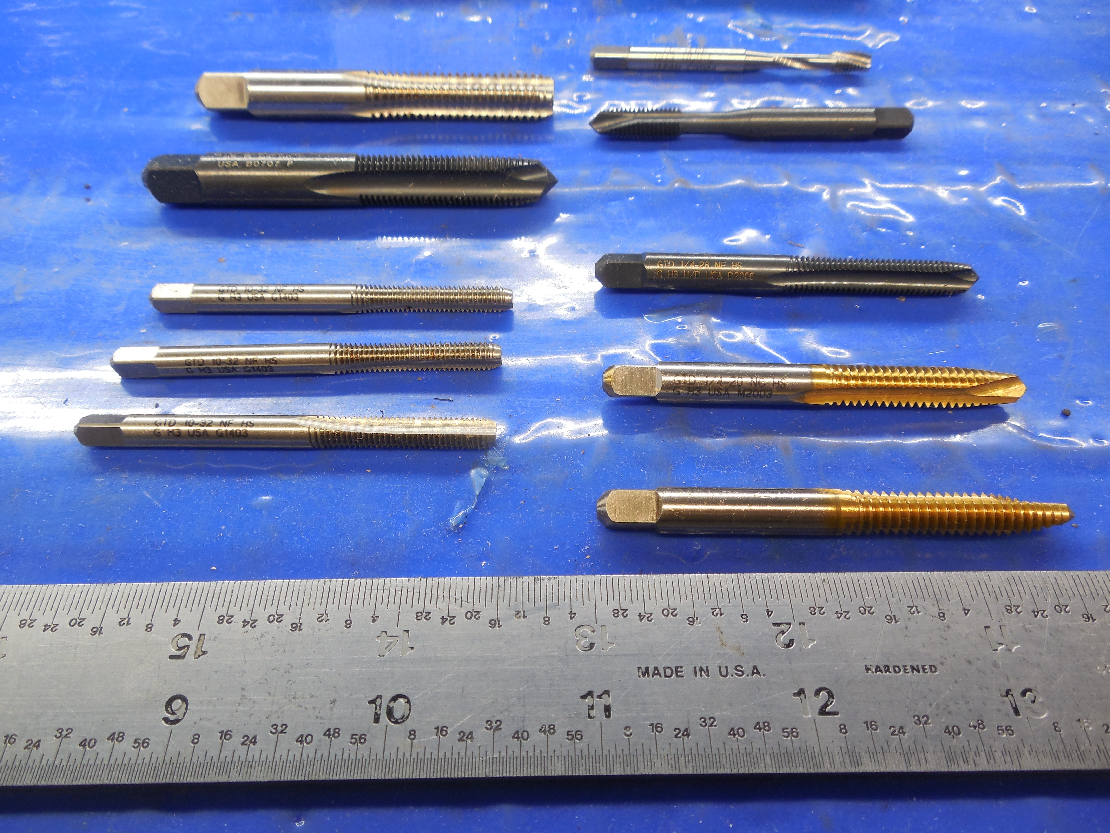 10 PCS LOT OF GREENFIELD USA MADE TAPS 1032, 1/4 20, 1/4 28, 3/8 16, 3