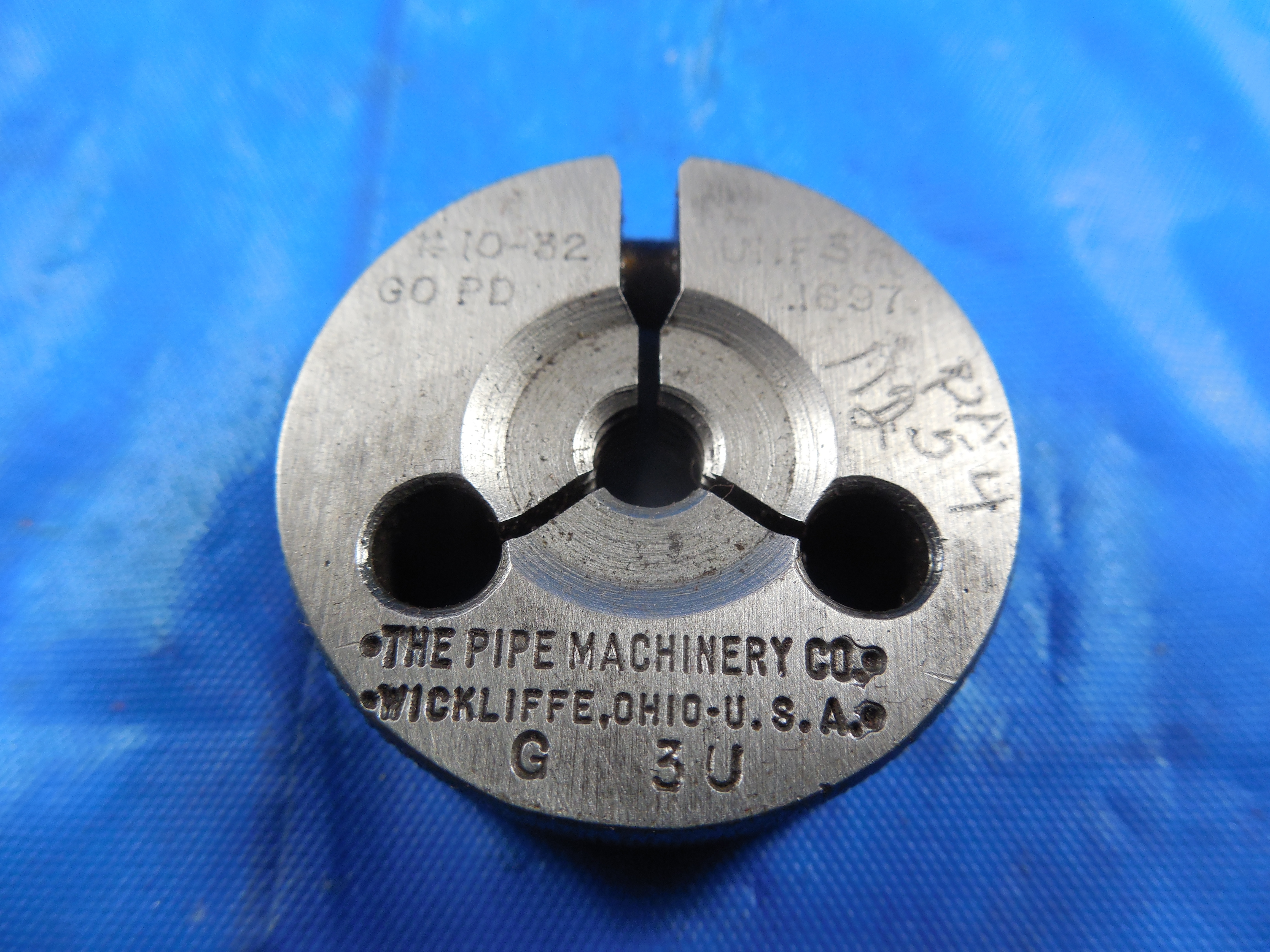 10 32 UNF 3A THREAD RING GAGE 10 190 GO ONLY P D 1697 QUALITY