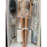 Robert Tonner Tyler Wentworth Doll in Original Box Ski Retreat Blond Braid