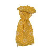 Vintage Barbie white fur coat. Barbie sized although it is not tagged