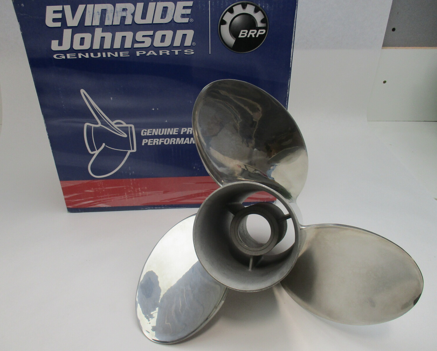 0763988 Rebel 15.37 X 18 Stainless Propeller OMC JOHNSON/EVINRUDE COBRA 90-300 HP