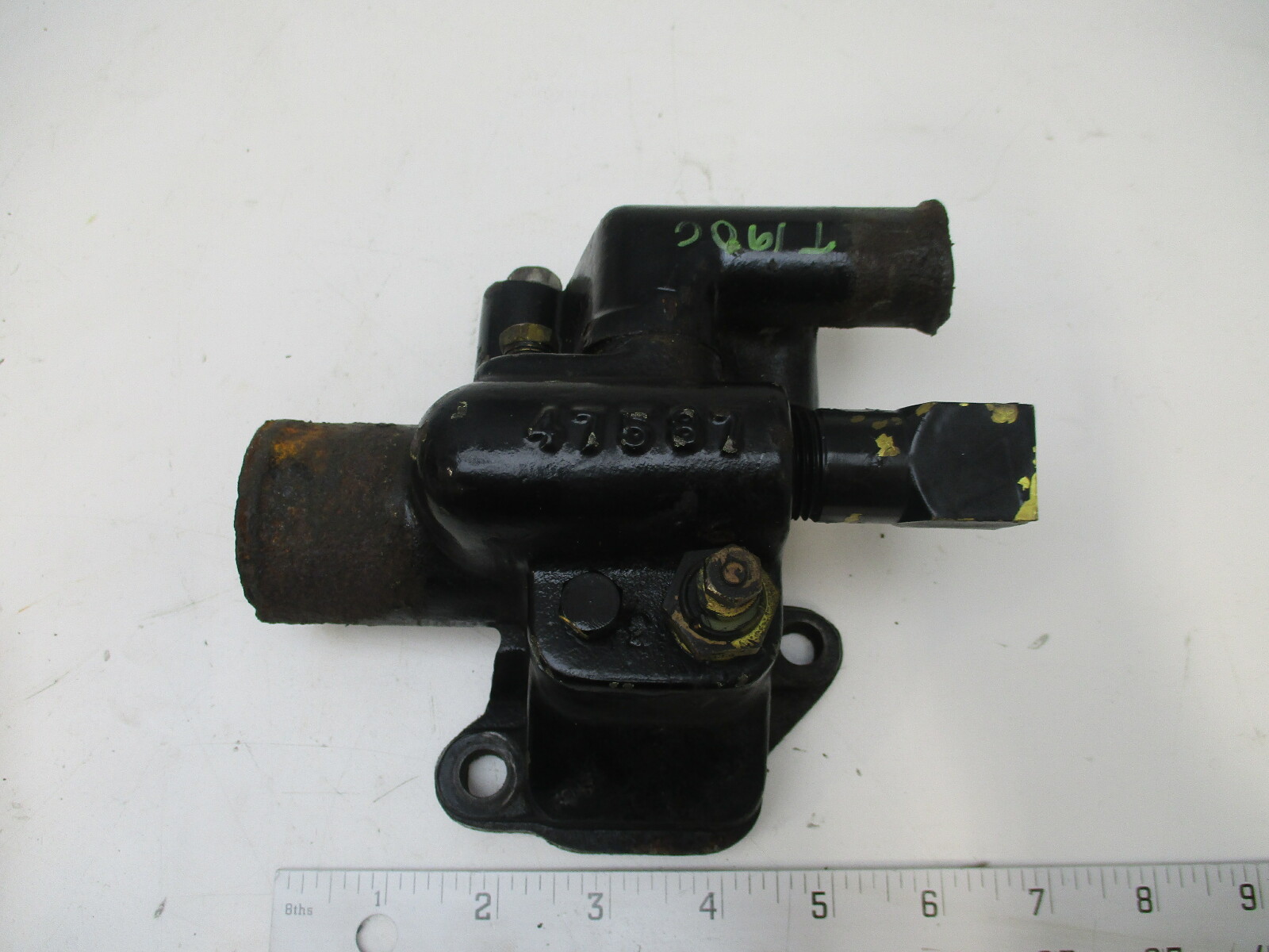 60372A1 47587 Mercruiser Alpha I 2.5 3.0 Thermostat Housing & Cover Assembly