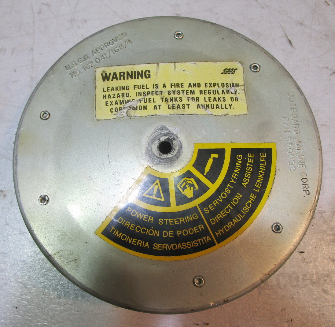 0982105 OMC Stringer and Cobra 2.5 3.0 4 Cyl Carburetor Carb Flame