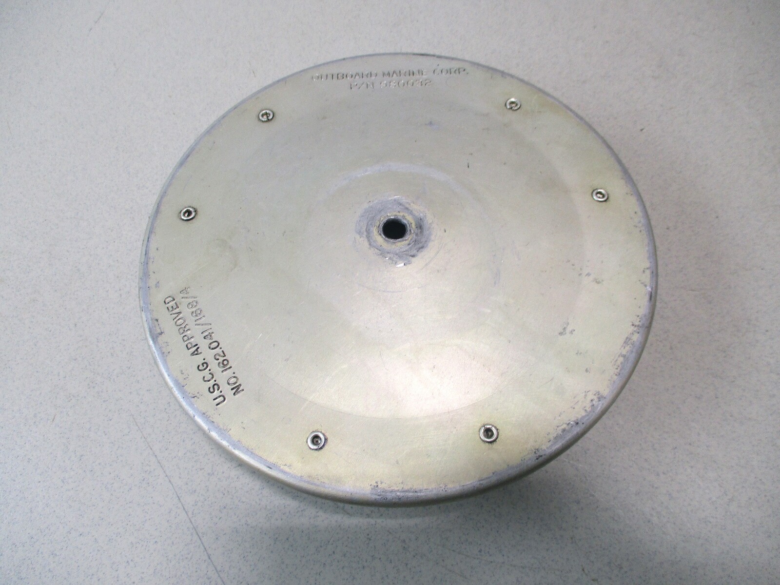 0982105 OMC Stringer and Cobra 2.5 3.0 4 Cyl Carburetor Carb Flame Arrestor