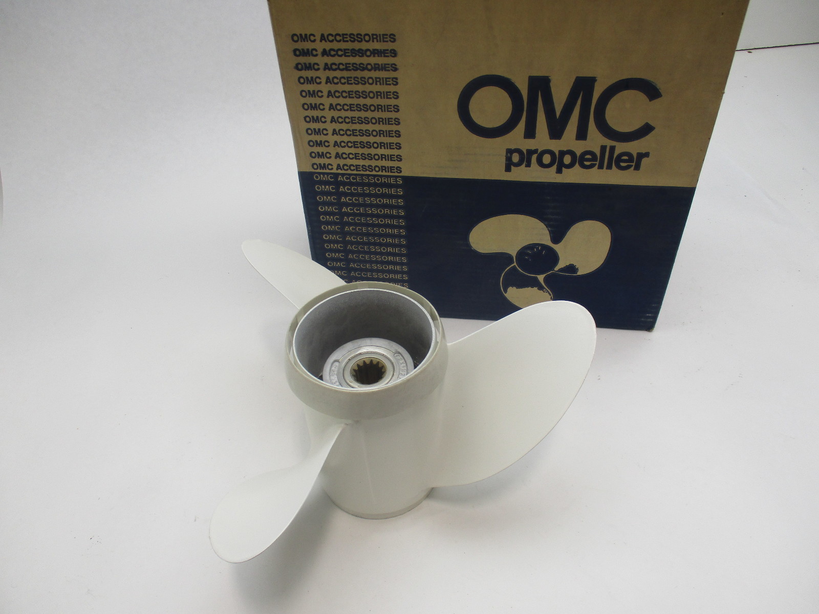0384136 OMC JOHNSON/EVINRUDE 12 3/4 X 23 Pitch Boat Propeller 85-140 HP 13Spline