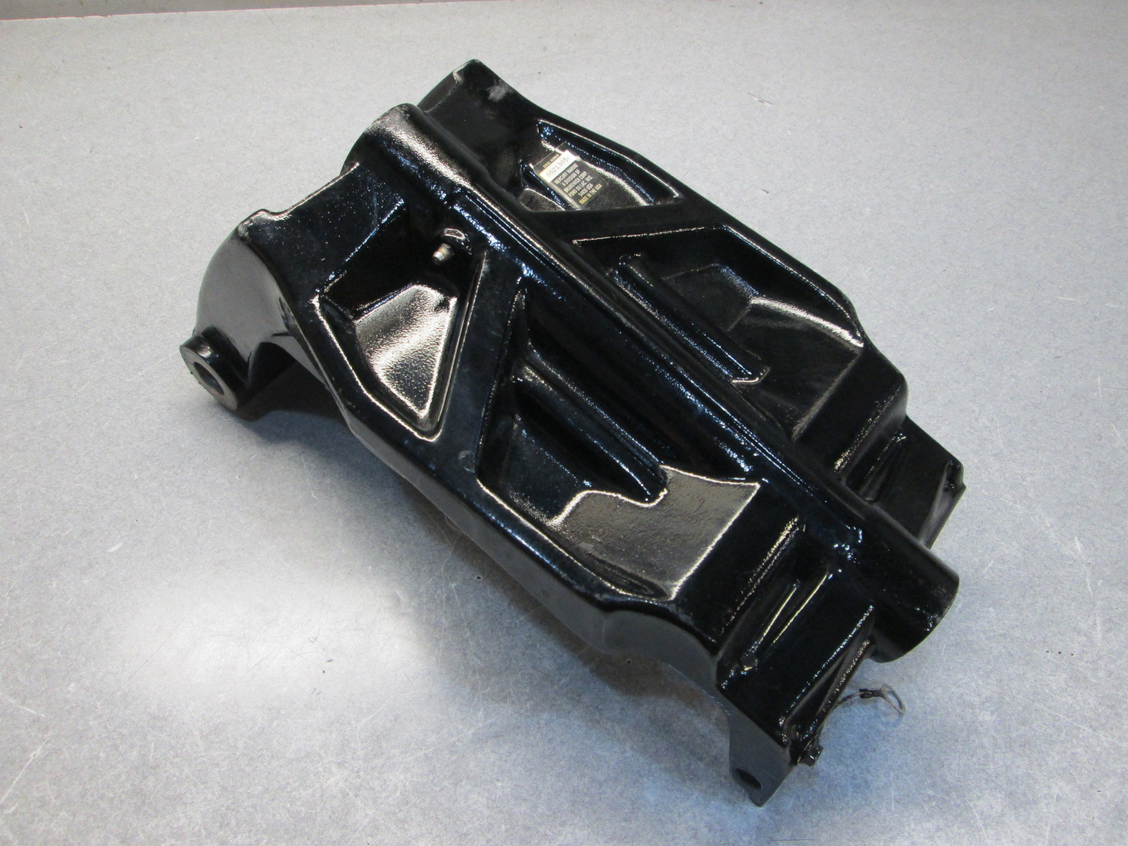 Bushing, Swivel Bracket Mercury 75-300hp ce 75-120hp 23-821207