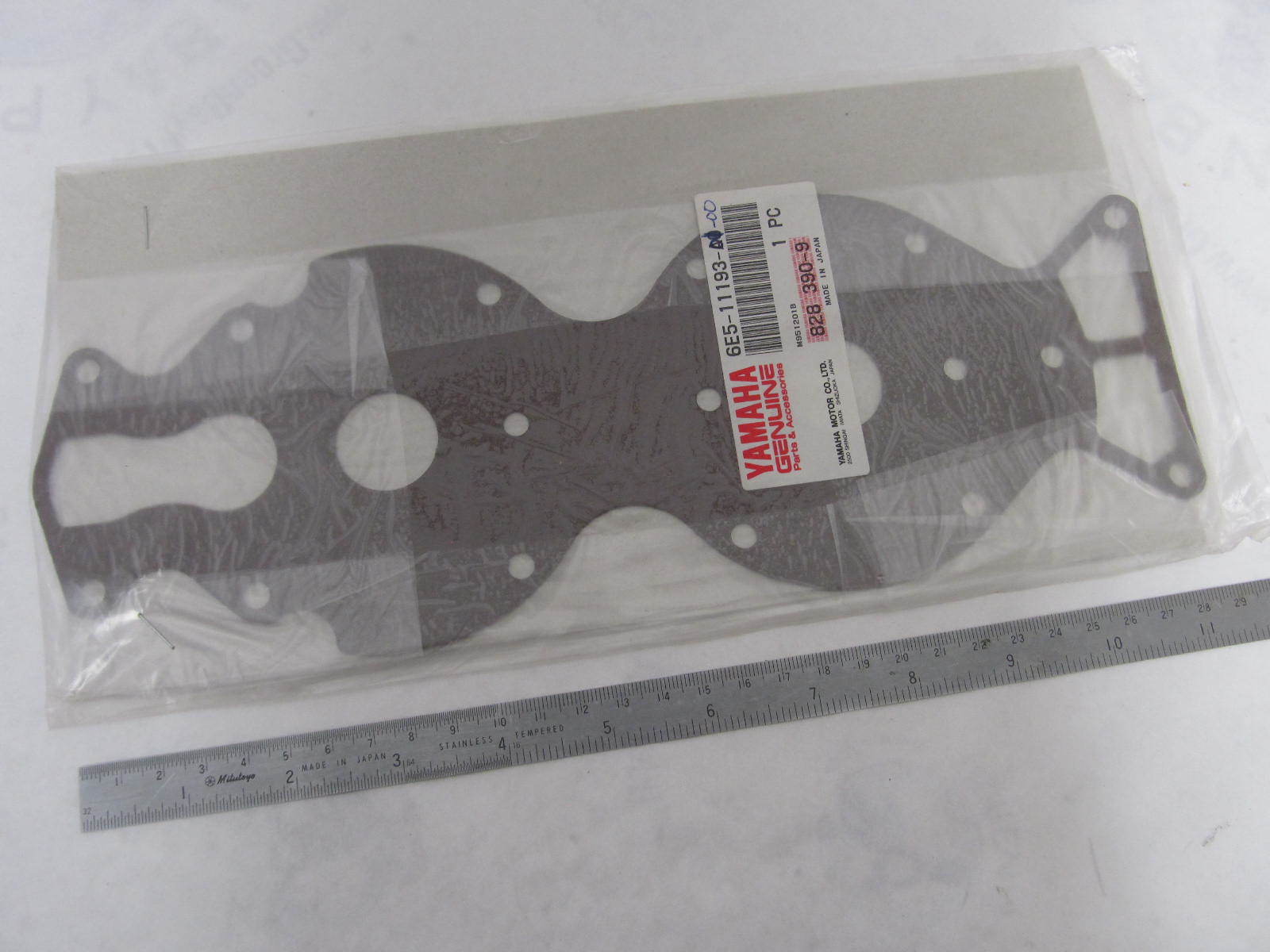 6E5-11193-01-00 6E5-11193-A0-00 New Head Cover Gasket for Yamaha 115-130 HP Outboards