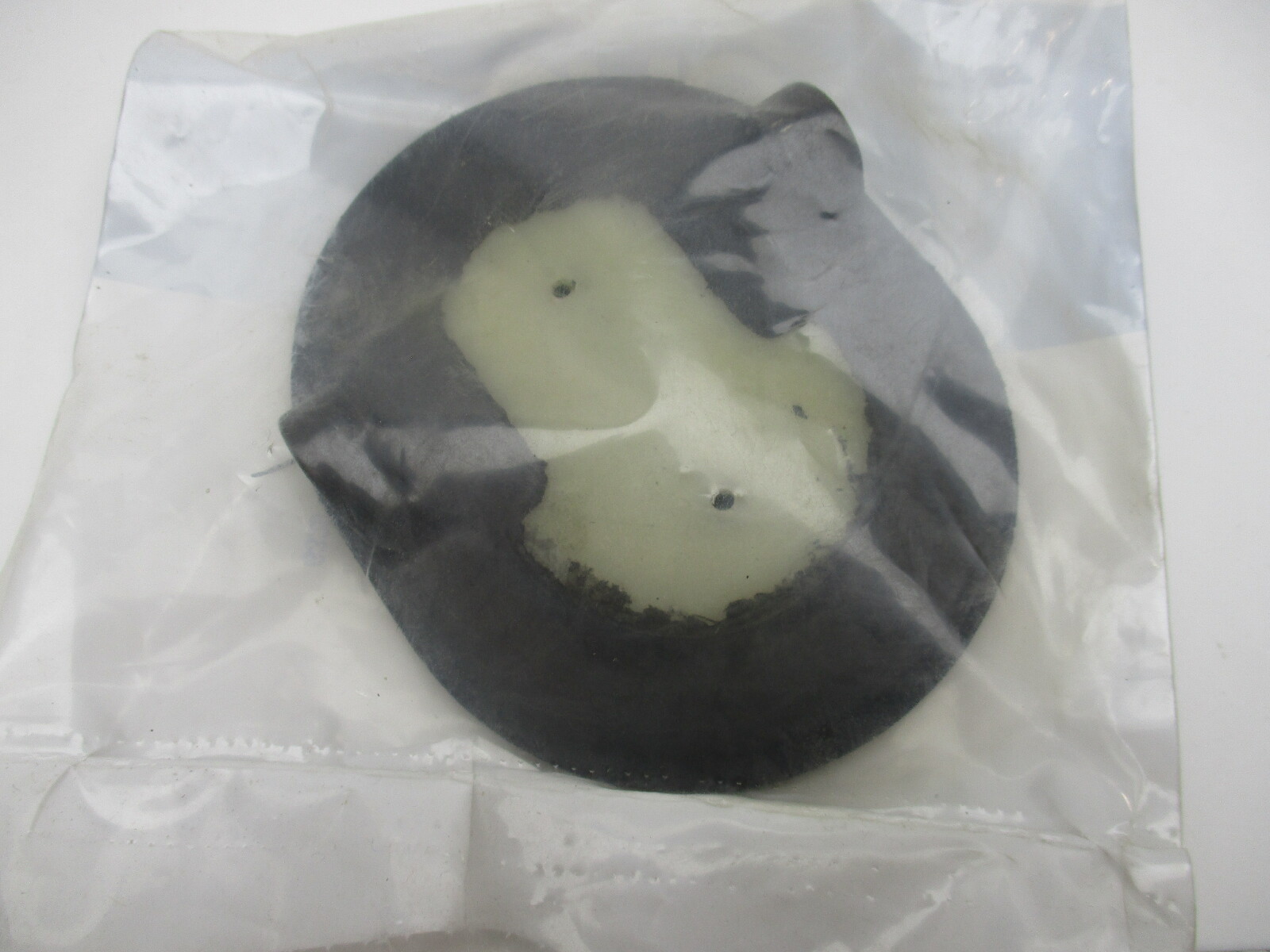 765590 0765590 OMC Cobra Volvo Penta Marine Engine Exhaust Seal Flapper