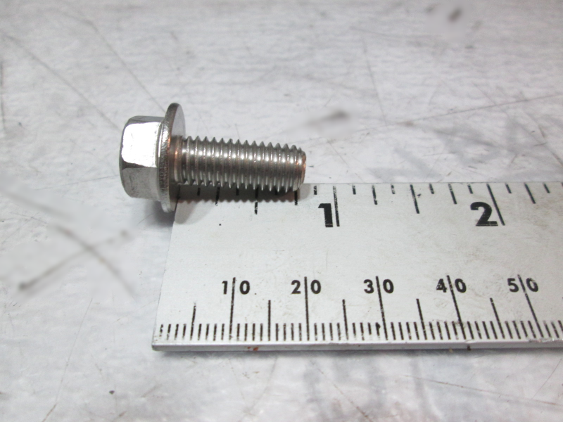 982285 Volvo Penta Stern Drive Engine Flange Screw