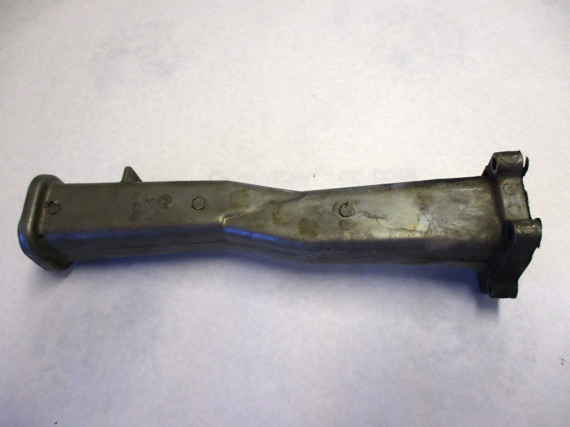 0330439 322160 324048 Inner Exhaust Tube for Evinrude Johnson 9.9-15 Hp Outboard